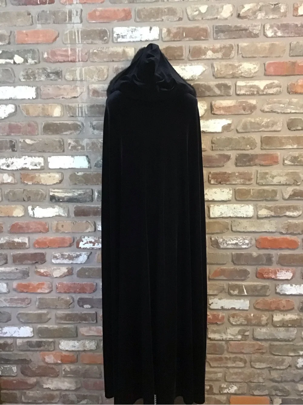 Tom Barra Vintage Women's Black Velvet Faux Fur Hooded Opera Cloak Cape One Size